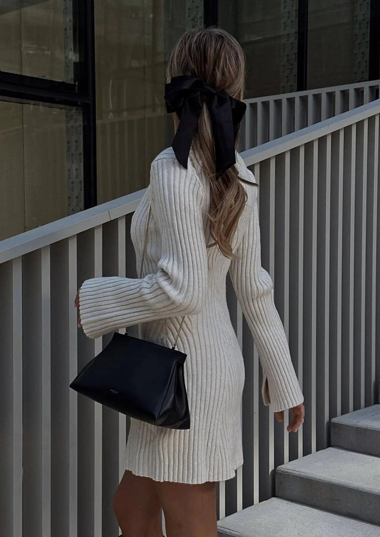 Mia - Knitted Dress