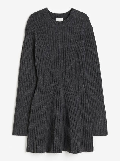 Mia - Knitted Dress